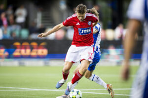 Callum McCowatt i aktion for SIF.