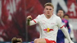 Conrad Harder i aktion for RB Leipzig.