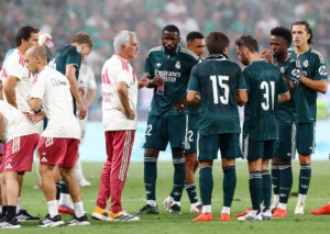 José Mourinho og Real Madrid-spillere.