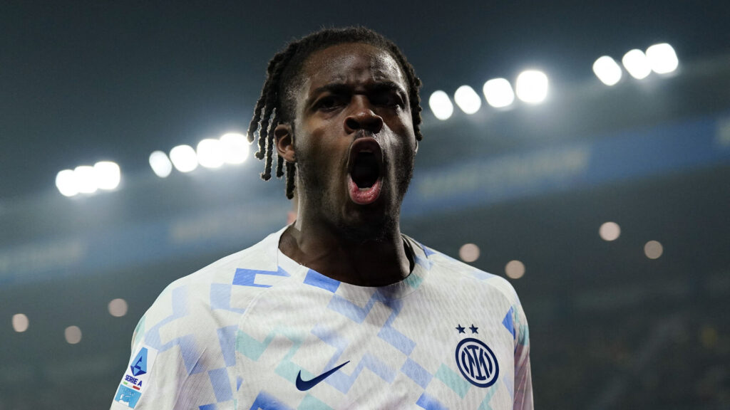 Yann Bisseck jubler