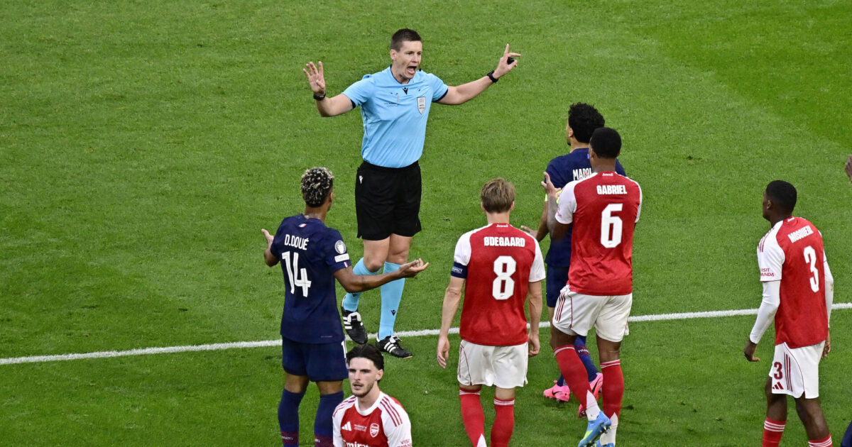 AGF får CL-finaledommer i europæisk skæbnekamp Foto: Marton Monus/REUTERS
