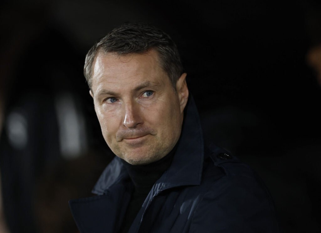 Brian Priske under Sparta Prags kamp i Conference League mod AZ Alkmaar den 19. marts 2026