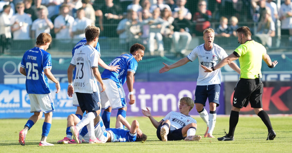 Dommer forklarer: Derfor fik AGF straffespark Foto: Keld Navntoft/Ritzau Scanpix