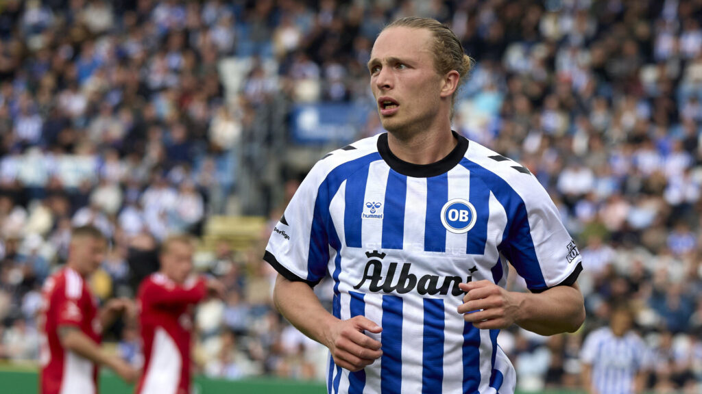 Fiete Arp spiller for OB