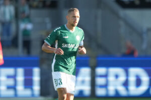 Jeppe Grønning i kamp for Viborg.