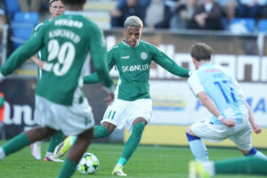 Charly Nouck i kamp for Viborg.