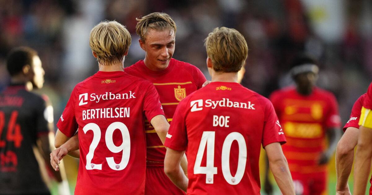 Sådan spiller man europæisk! FCN videre med 7-0 Foto: Sebastian Elias Uth/Ritzau Scanpix