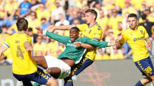 Jordi Vanlerberghe spiller for Brøndby IF mod Viborg FF
