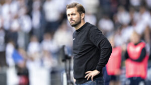 Jakob Poulsen afviser ikke, at AGF kan hente en angriber inden transfervinduet smækker i