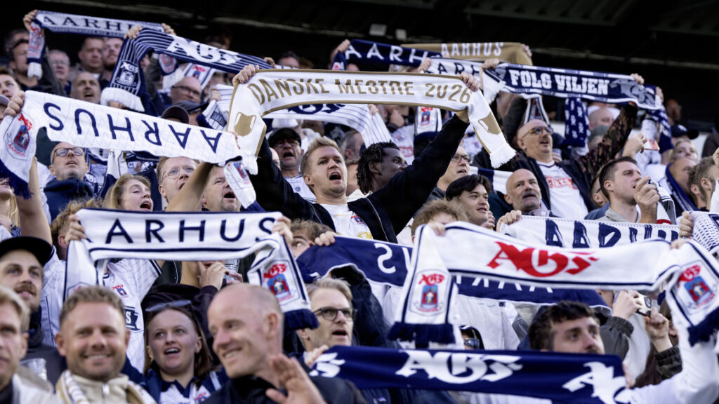 AGF-fans på Ceres Park Vejlby under kampen mod FC Midtjylland