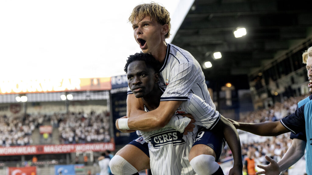 AGF's Frederik Emmery og James Bogere