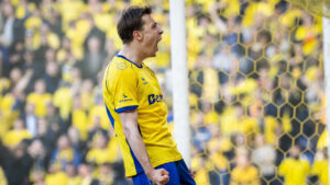Mads Frøkjær fejrer en scoring for Brøndby IF
