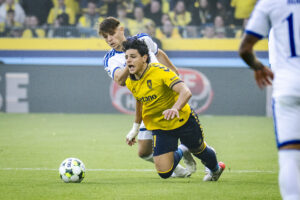 Marcus Younis vælter.