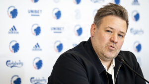 FCK-direktør er enig i, at truppen er tynd