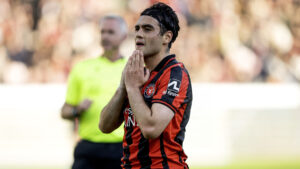 Aral Simsir i aktion i tiden i FC Midtjylland