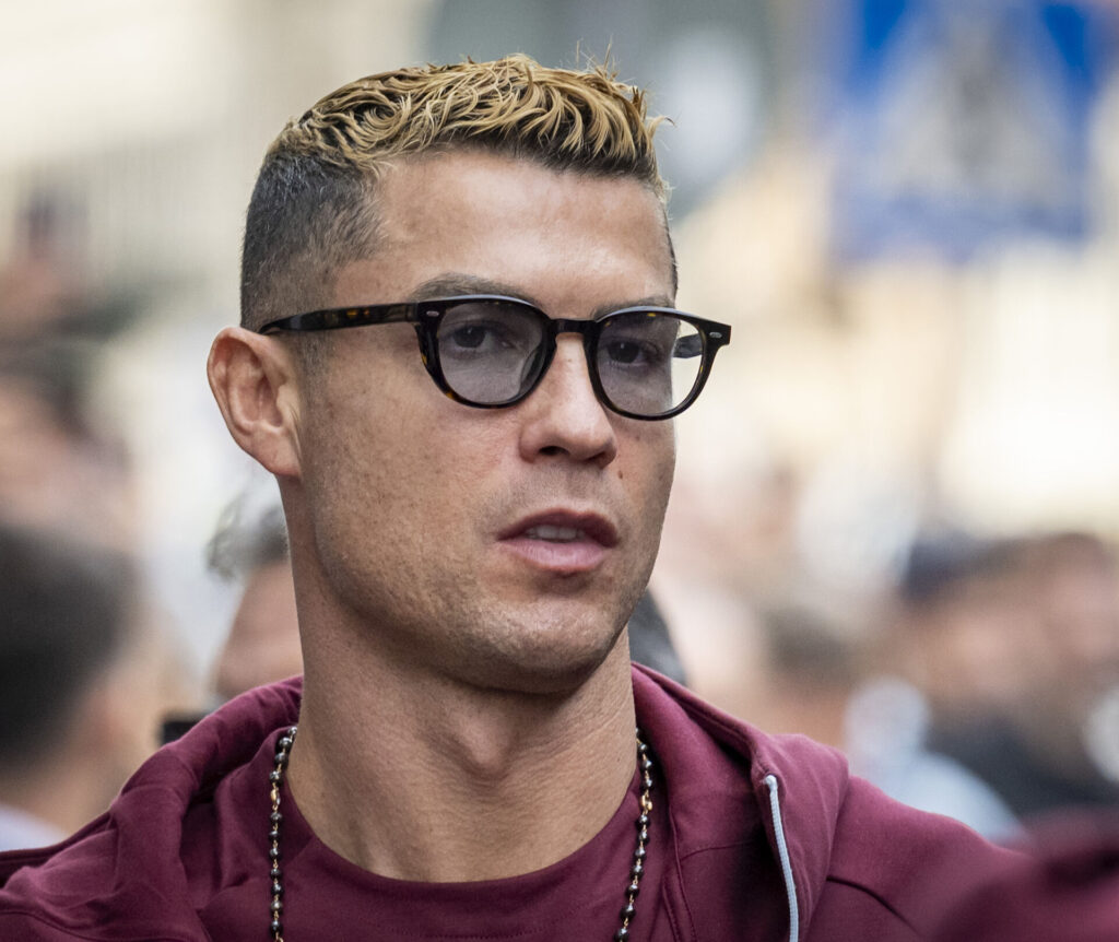Cristiano Ronaldo på vej til Parken.