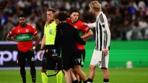 NEC Nijmegen's Clement Bischoff udgår mod Juventus i Europa League