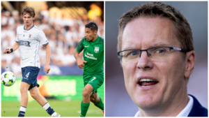 Sabah-træner og spillere i kamp