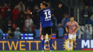 Yussuf Poulsen med Hamburger SV