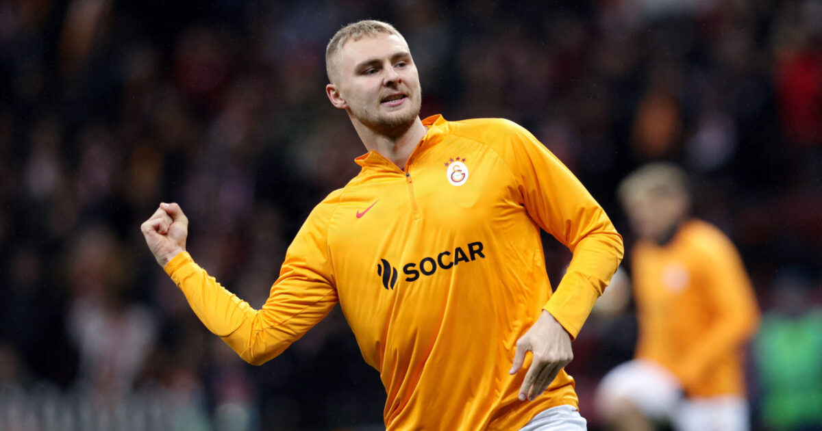 Er Nelsson kun begyndelsen? FCN-boss vil starte trend Foto: Murad Sezer/REUTERS