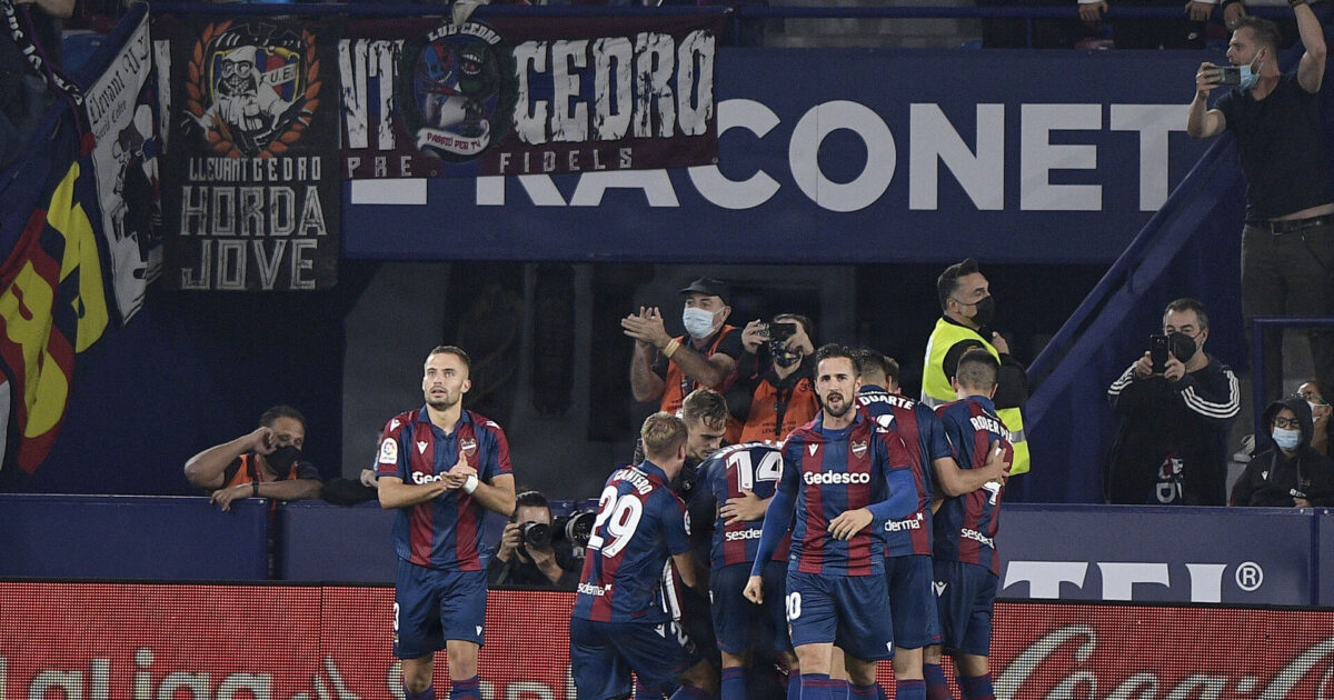 Oversvømmet spillertunnel: LaLiga-brag udskudt Foto: Pablo Morano/REUTERS