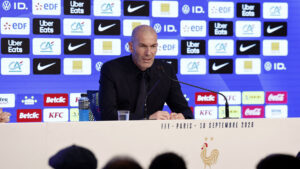Fransk landstræner Zinedine Zidane