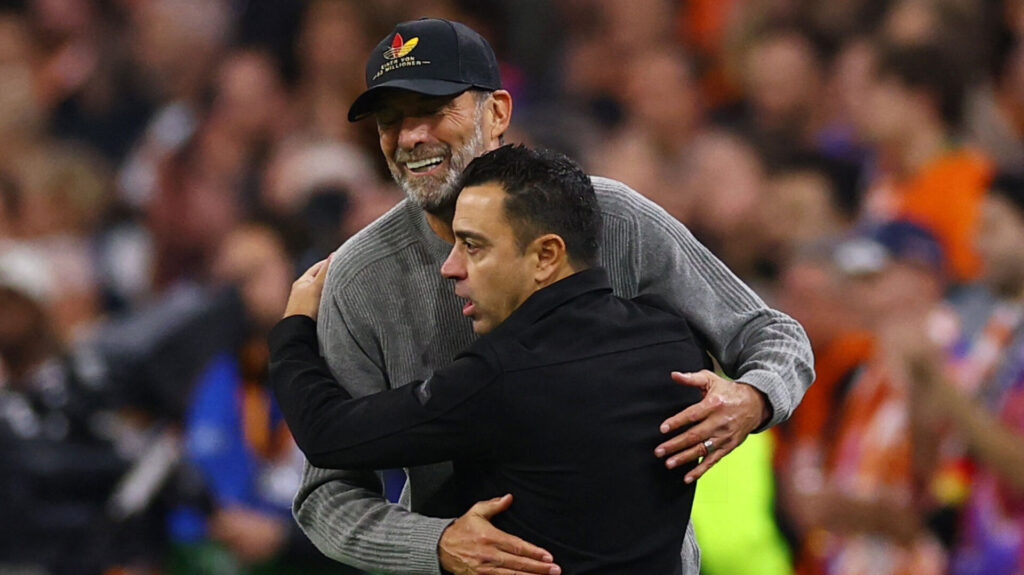 Xavi Hernández og Jürgen Klopp
