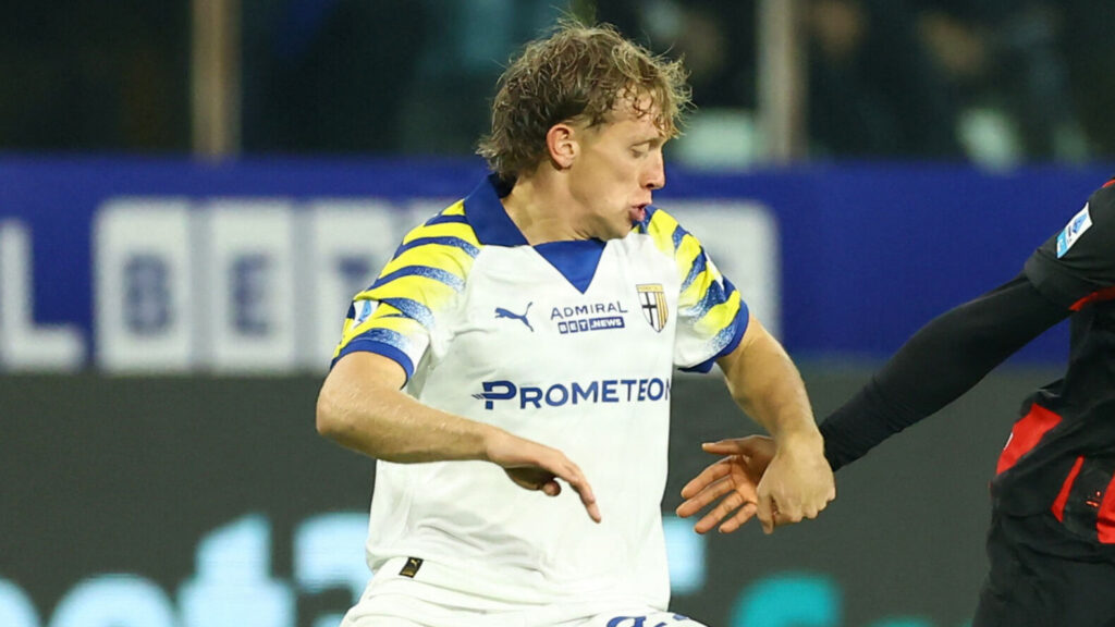 Oliver Sørensen i aktion mod AC Milan i sidste sæson