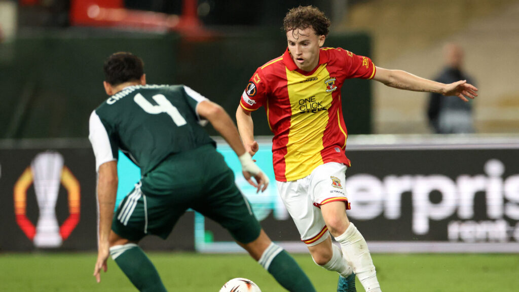 Jakob Breum i aktion for sin tidligere klub Go Ahead Eagles