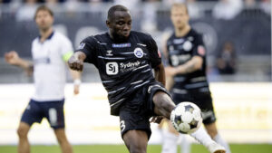 Ebube Duru i kamp for Sønderjyske.