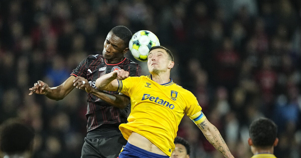 Derfor fik Brøndby-kaptajn rødt: Forstår det ikke Foto: Bo Amstrup/Ritzau Scanpix