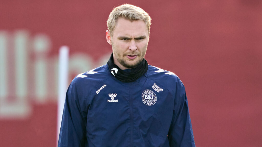 Victor Nelsson får FCN debut