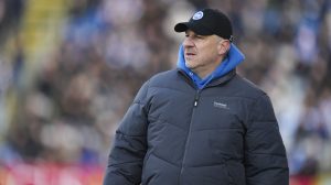 Alexander Zorniger med en OB-kasket på hovedet.