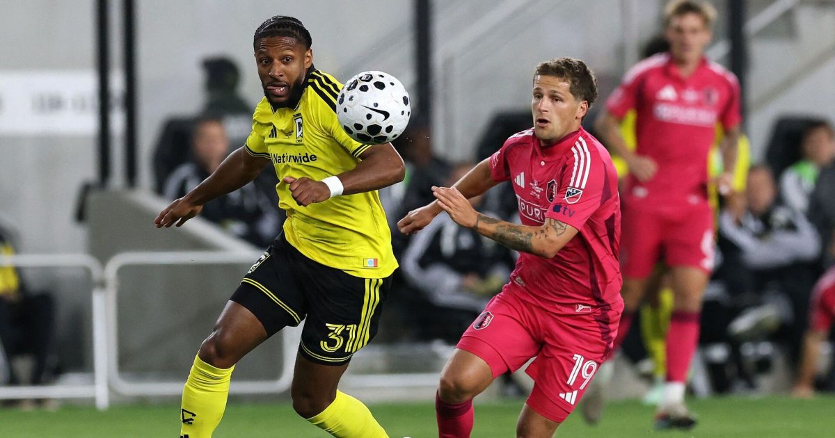To danskere finalen: FCK-darling løfter pokal i USA Foto: Andy Lyons/AFP/Ritzau Scanpix
