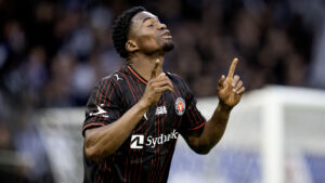 Friday Etim efter sin scoring mod FCK