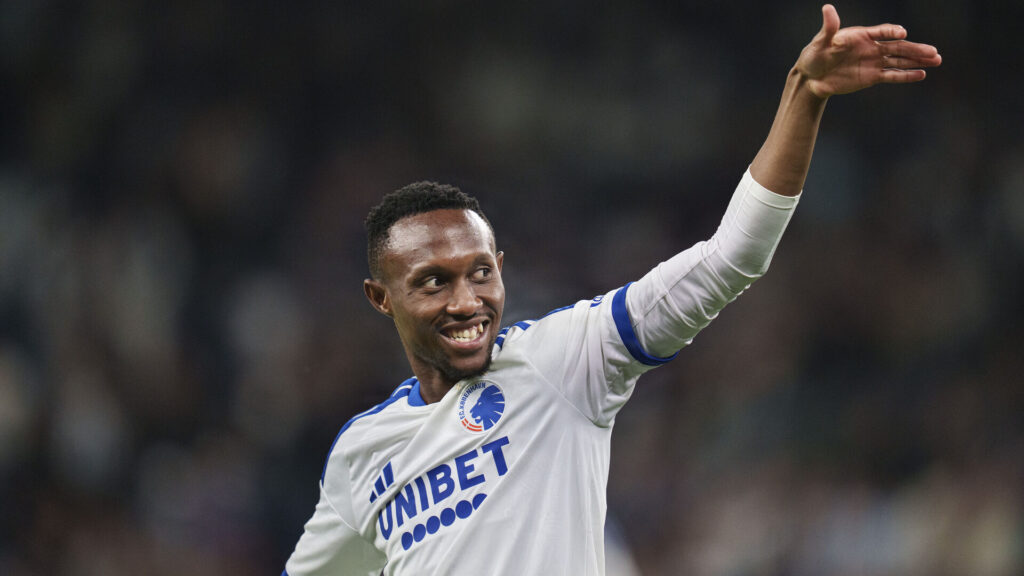 Thapelo Maseko i aktion for FC København