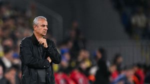 Ismail Kartal på sidelinjen