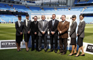 Etihad Airways blev præsenteret i Manchester City