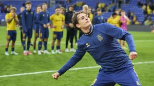 Jacob Ambæk jubler med Brøndby IF