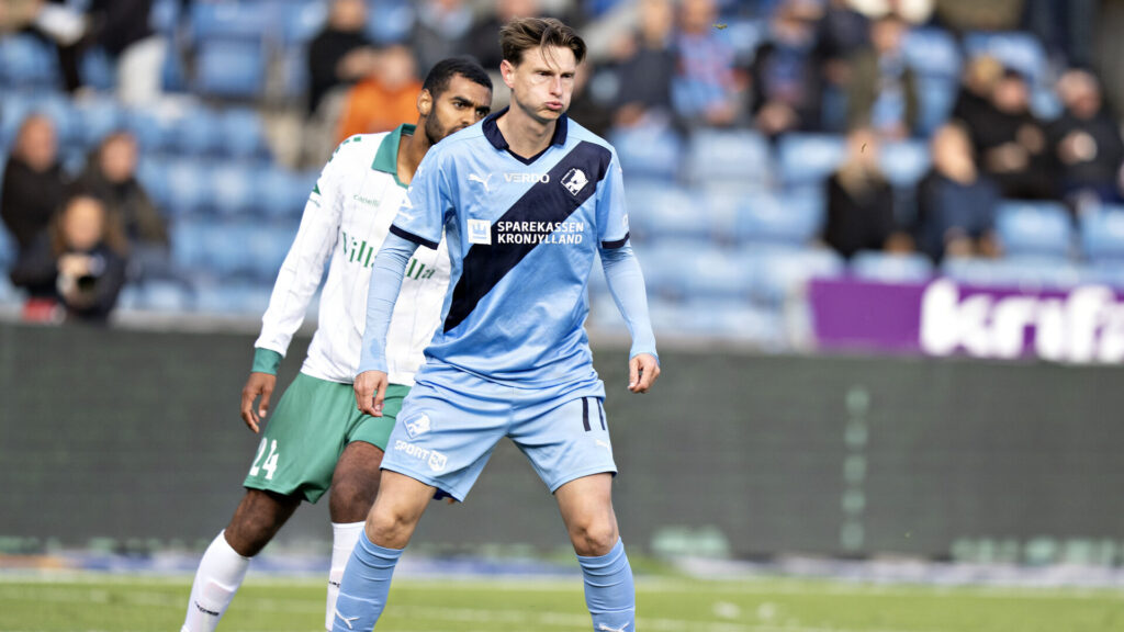 Kasper Junker i kamp for Randers.