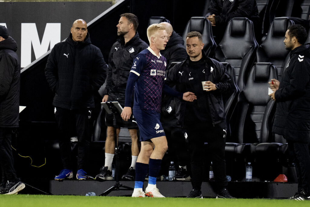 Laurits Pedersen får rødt mod AC Horsens.