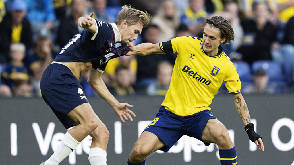 Max Ejdum i en duel