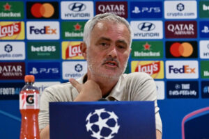 José Mourinho på pressemøde.