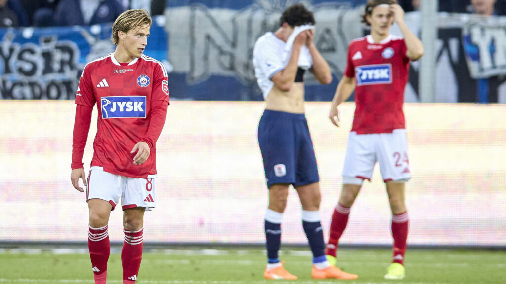 Kristian Kirkegaard i aktion for Silkeborg IF mod AGF