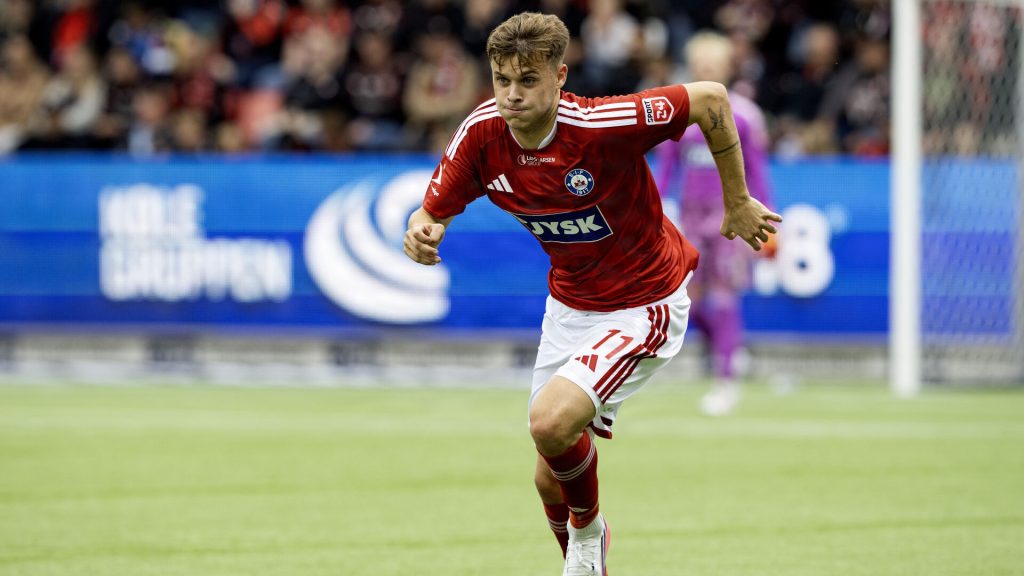 Oliver Ross i aktion for Silkeborg IF