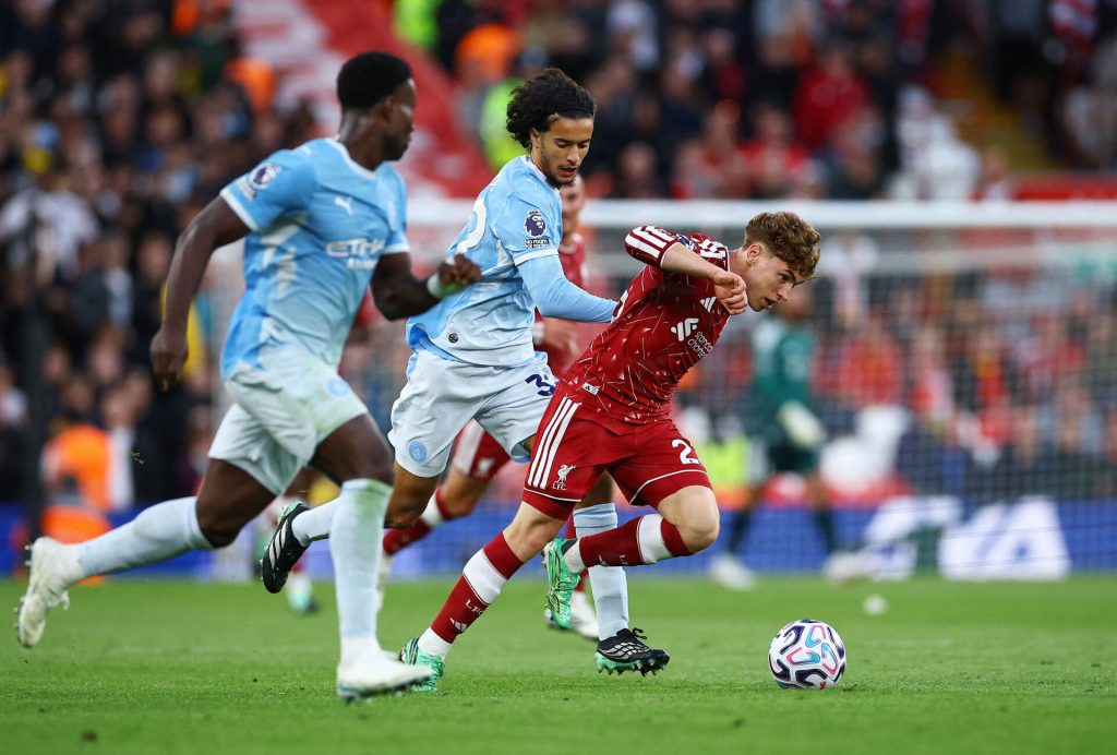 Kamp mellem Manchester City og Liverpool.