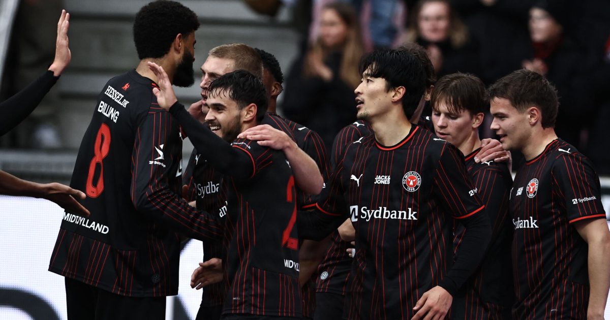 FCM-stjerne udgår med hovedskade – den gik lige, Tullberg! Foto: Mikkel Berg Pedersen/Ritzau Scanpix