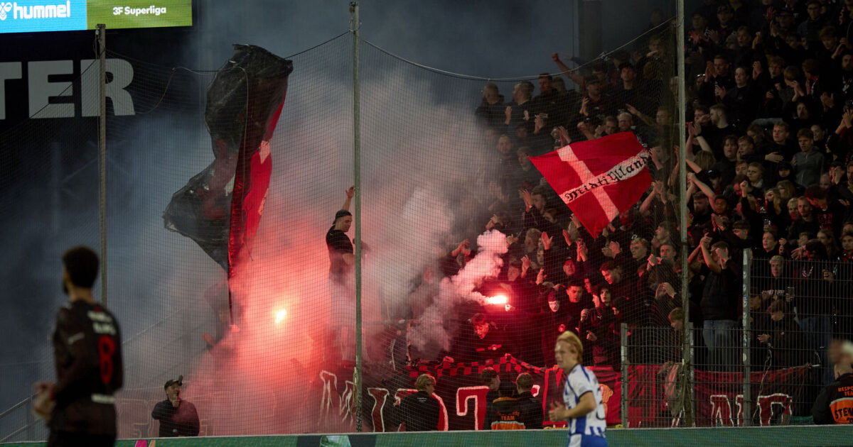 Dyr omgang: FCM får bøde efter OB-kamp Foto: Robert Wengler/Ritzau Scanpix